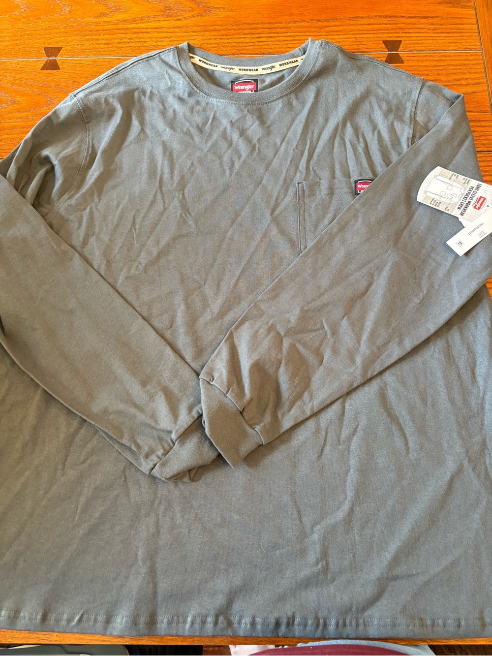 Wrangler Long Sleeve Crewneck Tee in Slate Gray - Picture 3 of 5
